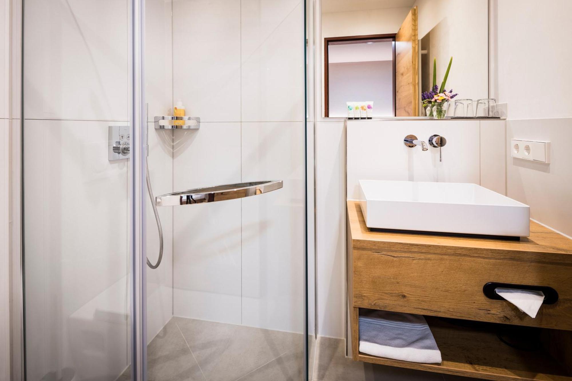 Wirthshof Hotel & Chalets Markdorf Ngoại thất bức ảnh